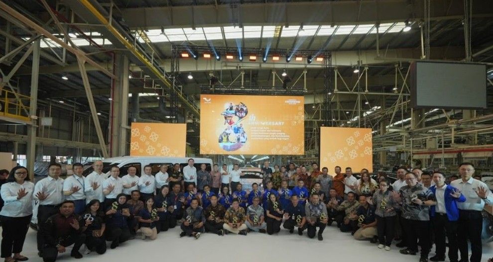 President Director Wuling Motors, Tang Wensheng, menyampaikan apresiasinya atas dukungan dari karyawan, pemerintah, mitra, dan lebih dari 160.000 konsumen setia. (Foto: Istimewa)