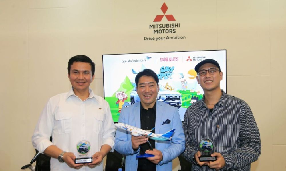 PT MMKSI melanjutkan kampanye flagship terbarunya dengan menggandeng dua mitra lintas industri, yakni Garuda Indonesia dan kreator komik digital Tahilalats, dalam menghadirkan &quot;Sky Explorer&quot;. (Foto: Istimewa)