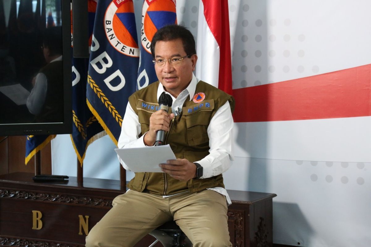 Ketua Tim Pakar Gugus Tugas Penanganan Covid-19 Prof Wiku Adisasmito di Graha BNPB, Jakarta, Senin (30/3/2020).   <b>(Dok. Badan Nasional Penanggulangan Bencana atau BNPB)</b>