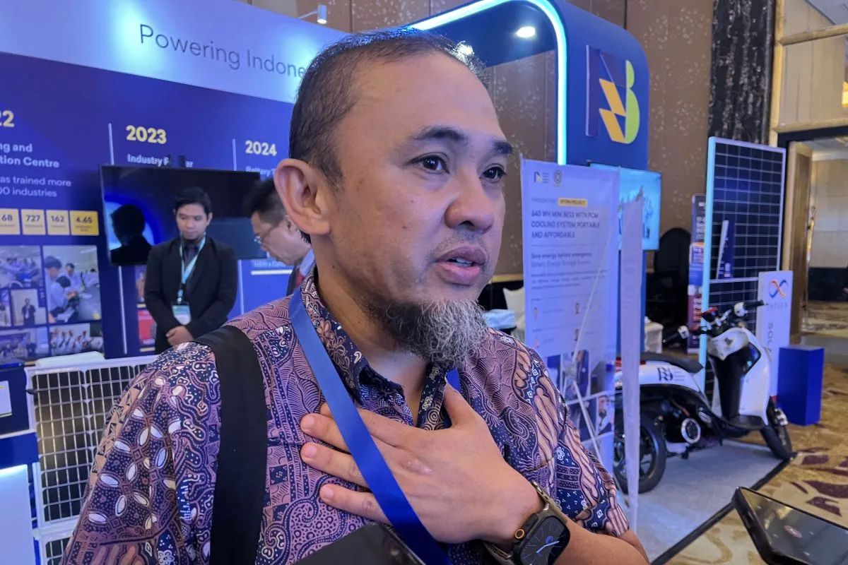 Analis Kebijakan Direktorat Jenderal Strategi Ekonomi dan Fiskal (DJSEF) Kementerian Keuangan Riznaldi Akbar ketika ditemui di sela-sela acara International Battery Summit, Jakarta, Rabu, 6 Agustus 2025. <b>(Antara)</b>