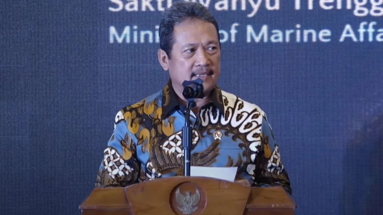 angkapan layar Menteri Kelautan dan Perikanan (KKP) Sakti Wahyu Trenggono dalam Peluncuran Blue Food Assessment (BFA) Indonesia dan Indonesia Blue Economy Index (IBEI) di Jakarta, Rabu (6/8/2025). <b>(ANTARA)</b>