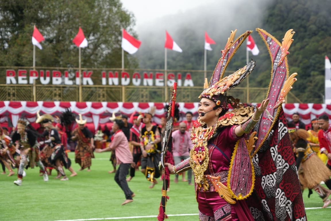 Pagelaran seni usai Upacara  Pengibaran Bendera Merah Putih  memperingati HUT ke-80 RI di PT Freeport Indonesia Tembagapura, Papua Tengah. <b>(Dok. Freeport)</b>