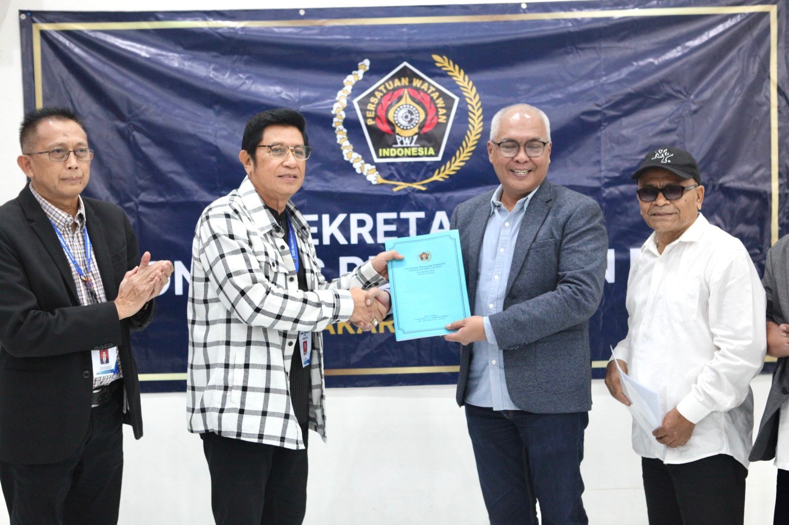 Akhmad Munir, Direktur Utama LKBN Antara, calon Ketua Umum PWI Pusat periode 2025&ndash;2030, jelang Kongres Persatuan Wartawan Indonesia (PWI) 2025. <b>(dokumentasi)</b>
