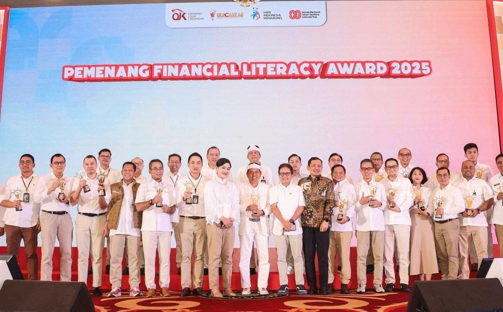 Pegadaian meraih penghargaan OJK Financial Literacy Award 2025. (Foto: Istimewa)