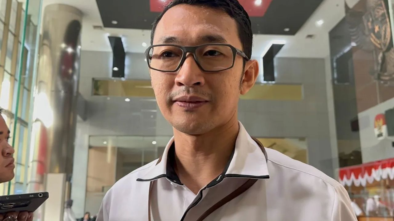 Juru Bicara Komisi Pemberantasan Korupsi (KPK) Budi Prasetyo saat memberikan keterangan di Gedung Merah Putih KPK, Jakarta, Senin (25/8/2025). <b>(ANTARA)</b>