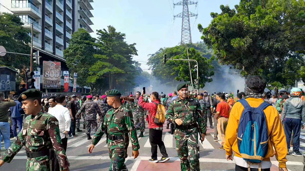 Demo di Mako Brimob Kwitang <b>(NTVNews.id/ Adiansyah)</b>