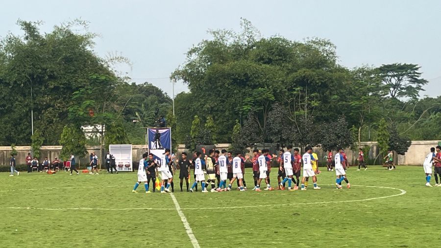 Chonburi FC U-16 vs Bintang Timur Atambua U-16 di ajang Nusantara Open 2025. <b>(Dok.Ntvnews.id/Alber Laia)</b>