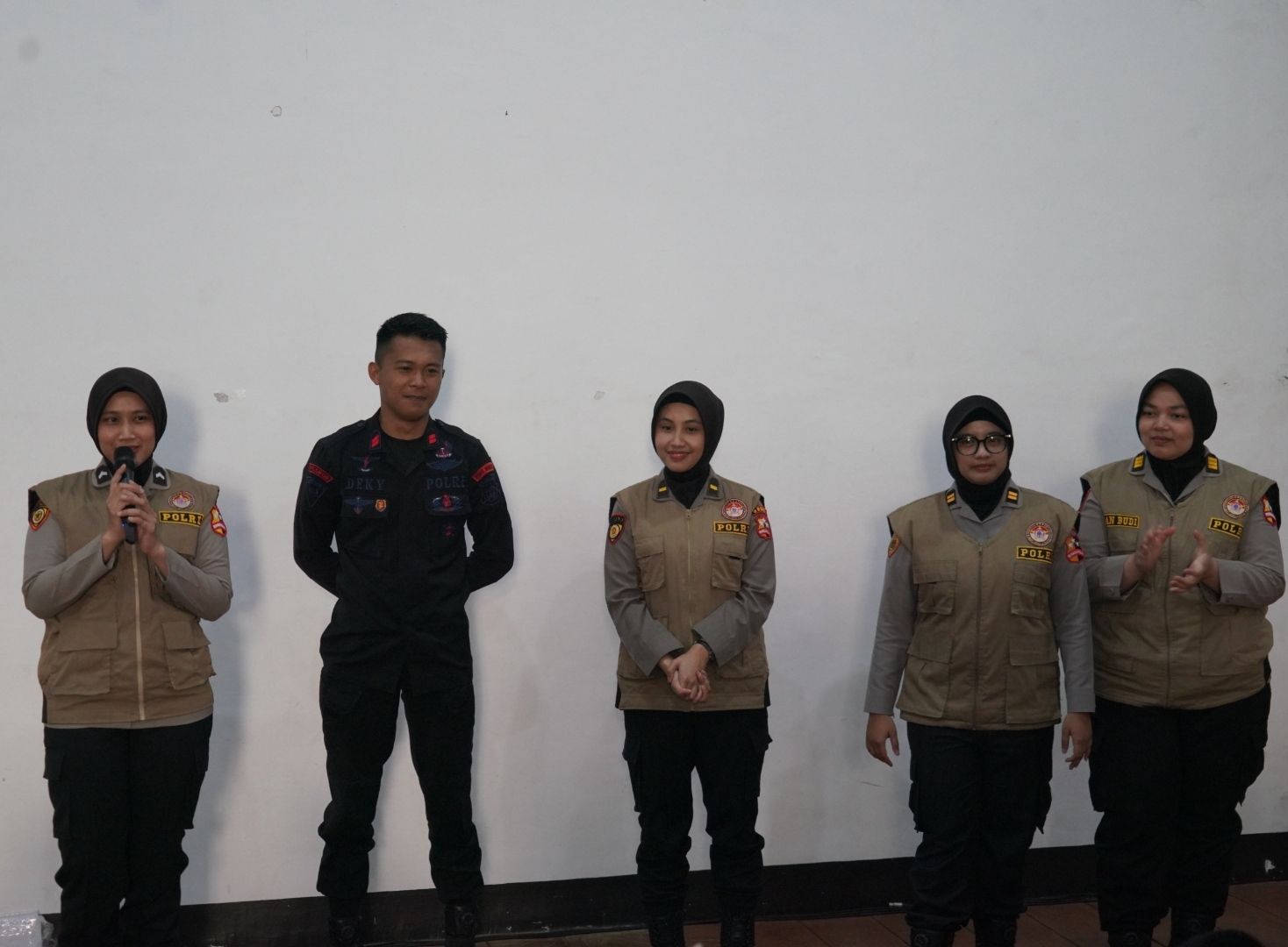 Kegiatan trauma healing personel Brimob di Mako Kwitang, Jakarta Pusat. 