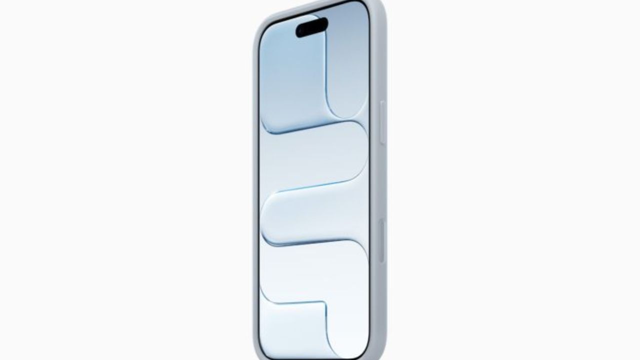Tampilan iPhone Air berbalut casing bumper . <b>(ANTARA)</b>