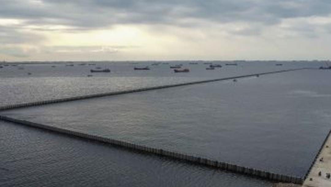 PT Karya Citra Nusantara (KCN) memberikan klarifikasi mengenai keberadaan struktur beton di perairan Cilincing, Jakarta Utara. <b>(Antara)</b>