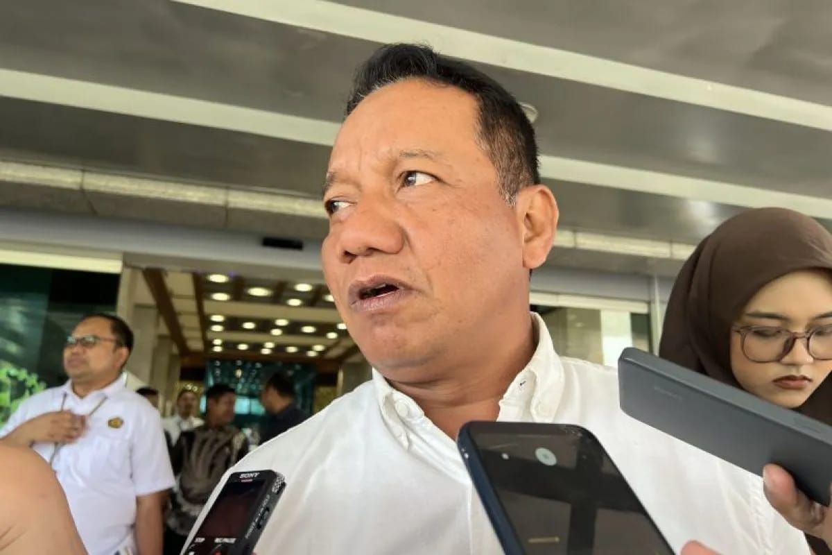 Direktur Jenderal Mineral dan Batu bara (Minerba) Kementerian ESDM Tri Winarno ketika ditemui di Senayan, Jakarta, Senin 15 September 2025. (ANTARA/Putu Indah Savitri) <b>(Antara)</b>