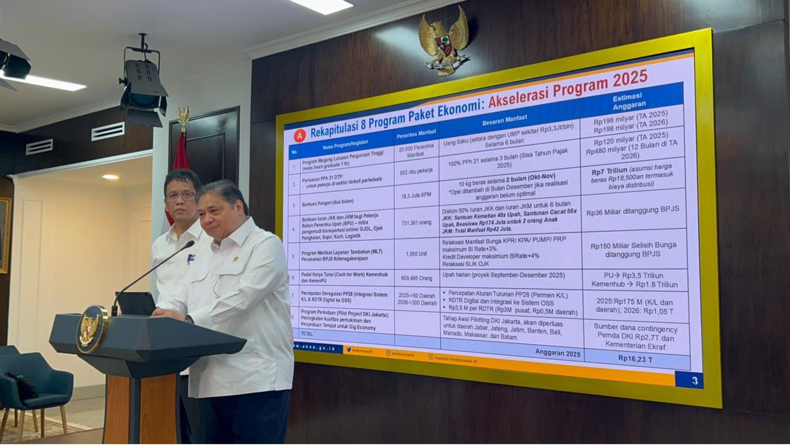 Menko Ekonomi Airlangga Hartarto dan Menkeu Purbaya Yudhi Sadewa <b>(Dok. NTV)</b>