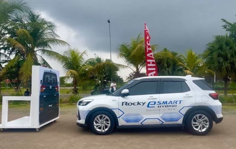 Daihatsu Rocky Hybrid dilengkapi fitur Advanced Safety Assist seperti Collision Warning &amp; Avoidance Assist Brake. (Foto: Istimewa)