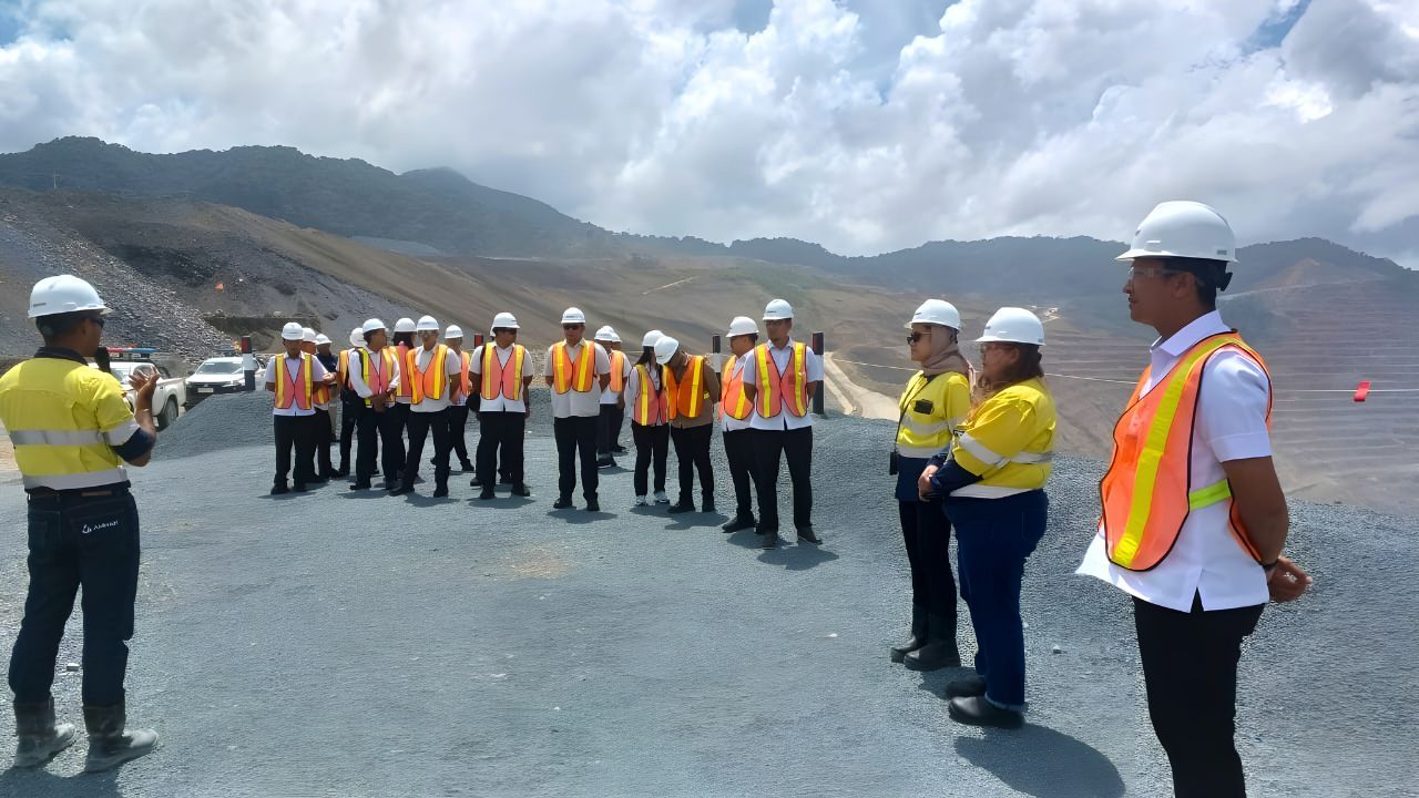 Satgas Patroli Imigrasi Wilayah Pertambangan dan Industri Periksa 1.698 TKA di NTB  <b>(Imigrasi)</b>