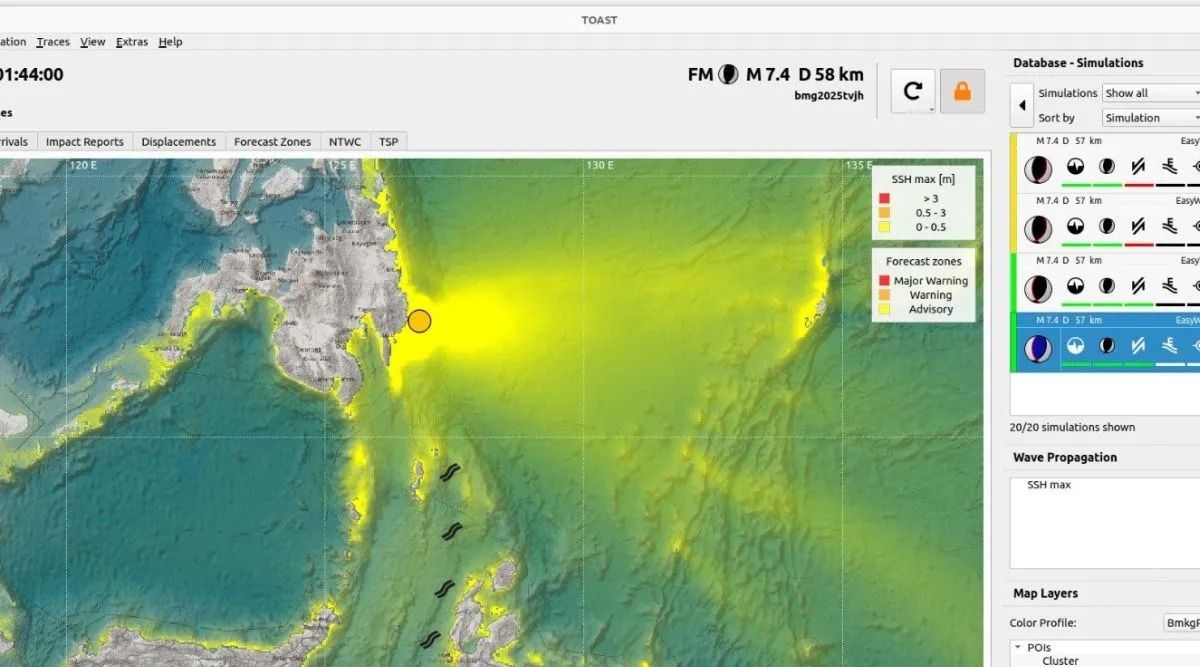 Peta ancaman Waspada potensi tsunami dalam pemodelan TOAST di perairan Talaud, Sulawesi Utara, usai gempa tektonik bermagnitudo 7,4 yang terjadi di Laut Filipina, Jumat, 10 Oktober 2025. ANTARA/HO-Pusat Gempa Bumi dan Tsunami BMKG <b>(Antara)</b>