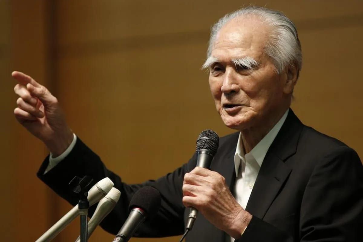 Mantan Perdana Menteri Jepang Tomiichi Murayama berbicara pada forum  <b>(Antara)</b>