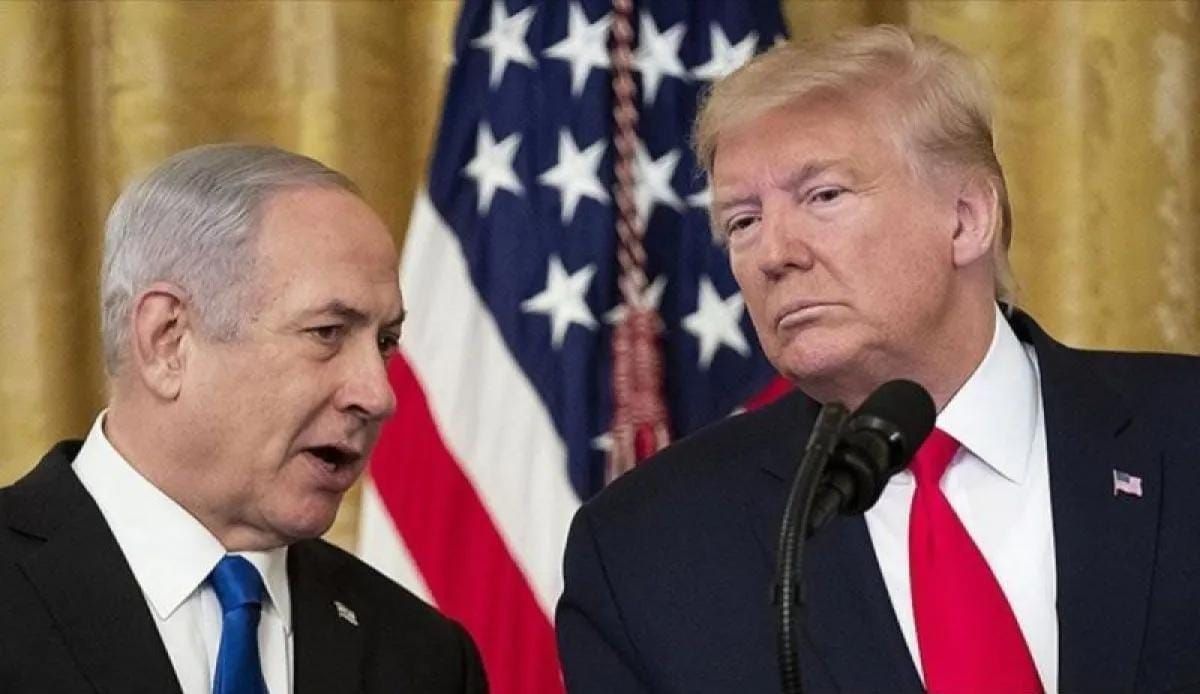 Pemimpin otoritas Israel Benjamin Netanyahu (kiri) bersama Presiden AS Donald Trump. ANTARA/Anadolu/py/pri. <b>(Antara)</b>