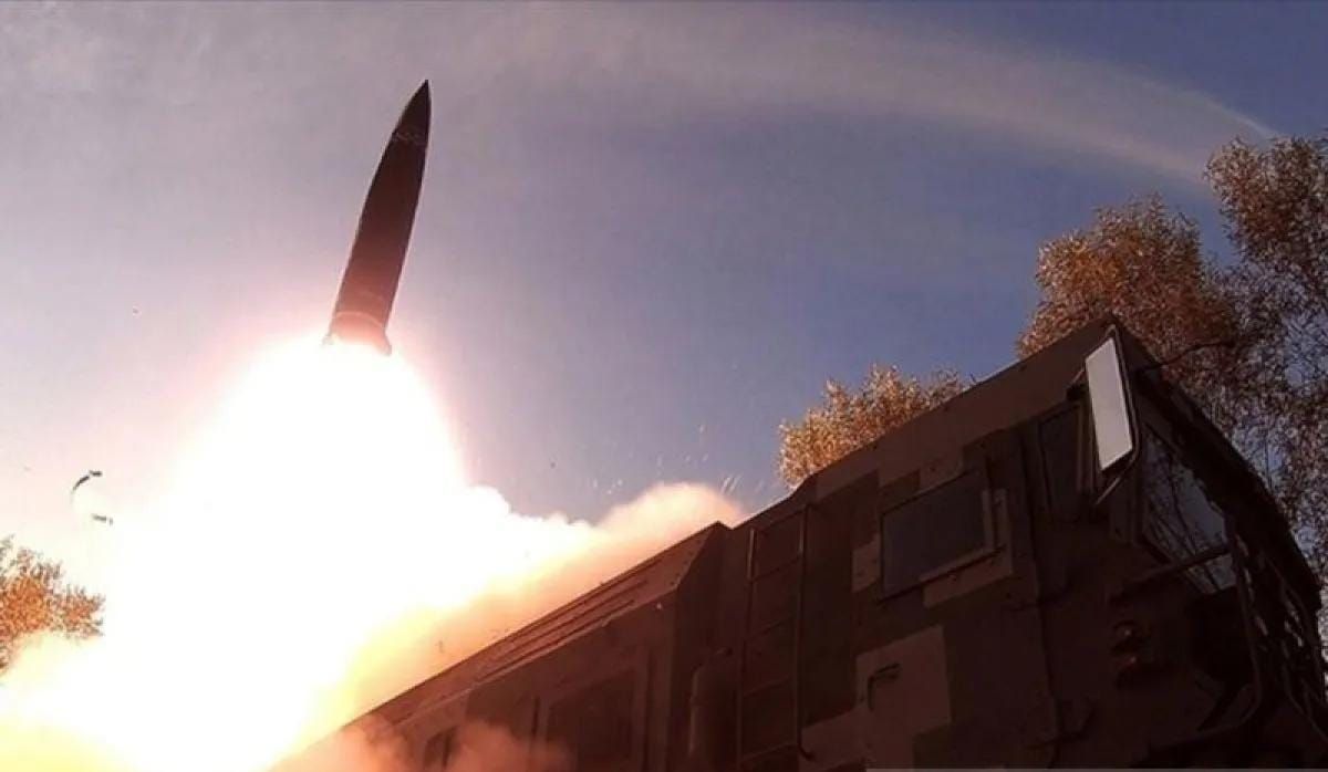 Arsip foto - Peluncuran rudal balistik antarbenua (ICBM) Korea Utara, Kamis 31 Oktober 2025. ANTARA/Anadolu/py <b>(Antara)</b>