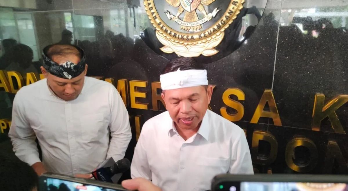 Gubernur Jawa Barat Dedi Mulyadi memberikan keterangan di Gedung BPK Jawa Barat Bandung, Jumat, 24 Oktober 2025. ANTARA/Ricky Prayoga. <b>(Antara)</b>