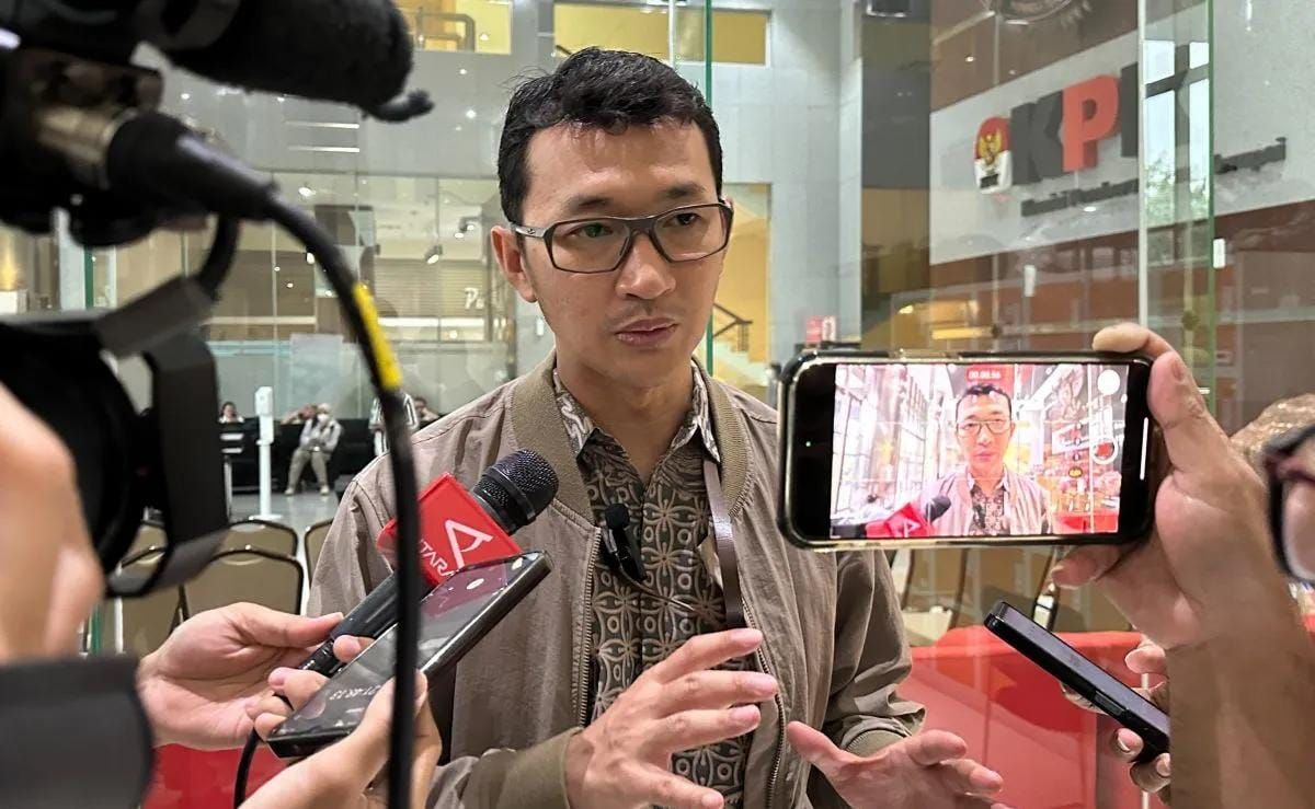 Juru Bicara Komisi Pemberantasan Korupsi Budi Prasetyo memberikan keterangan di Gedung Merah Putih KPK, Jakarta, Kamis 23 Oktober 2025. (ANTARA/Rio Feisal) <b>(Antara)</b>