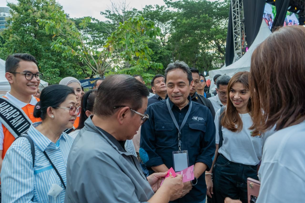 Gubernur DKI Jakarta Pramono Anung yang turut hadir dalam pembukaan acara tersebut menyambut baik kolaborasi lintas pihak di Pasar Malam Narasi 2025. <b>(dok)</b>