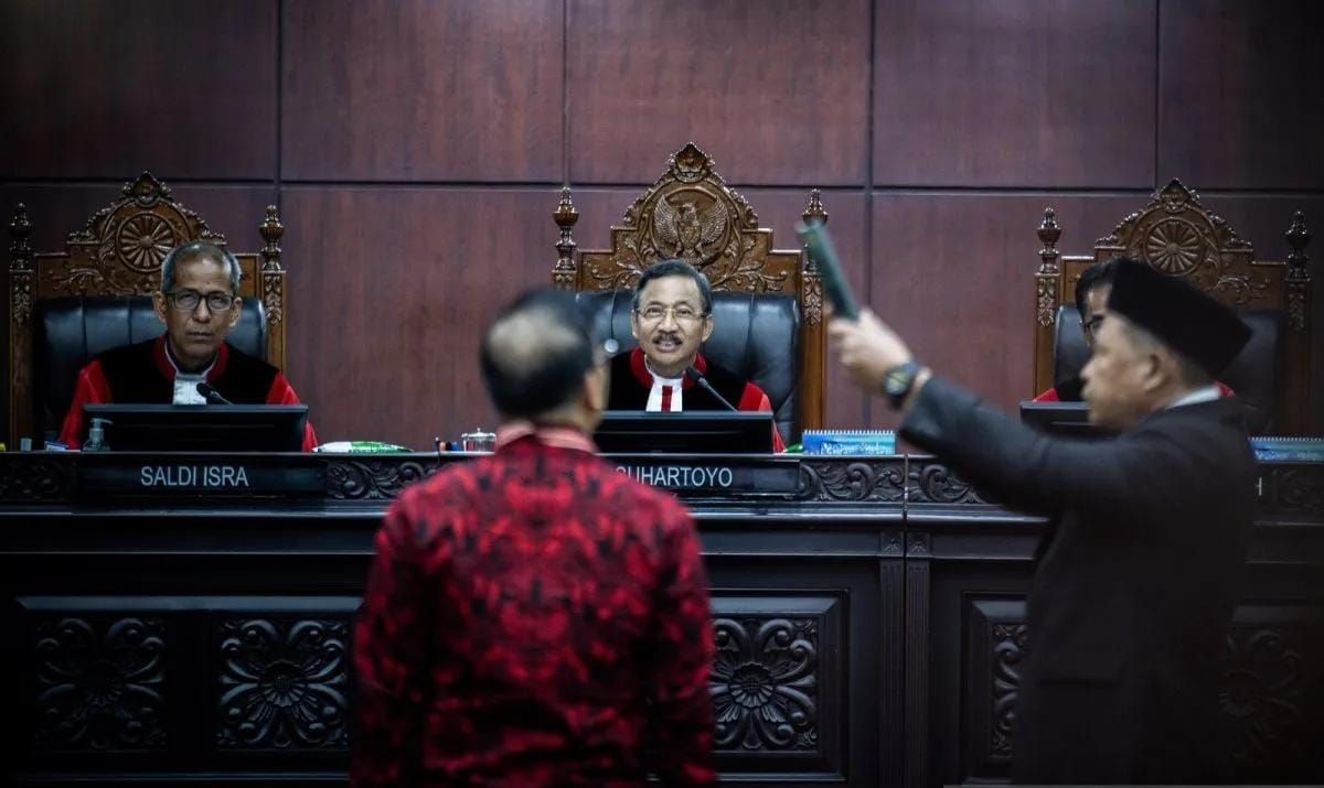 Sidang pengujian materiil Undang-Undang Nomor 31 Tahun 1999 tentang Pemberantasan Tindak Pidana Korupsi (UU Tipikor) di Gedung MK, Jakarta, Senin <b>(Antara)</b>