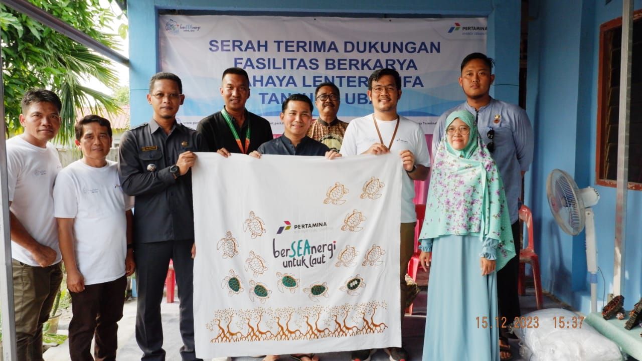 PT Pertamina Energy Terminal (PET) secara konsisten berupaya menghadirkan manfaat sosial nyata melalui program TJSL yang berfokus pada pemberdayaan masyarakat, peningkatan pendidikan, dan pelestarian lingkungan. (Foto: Istimewa)