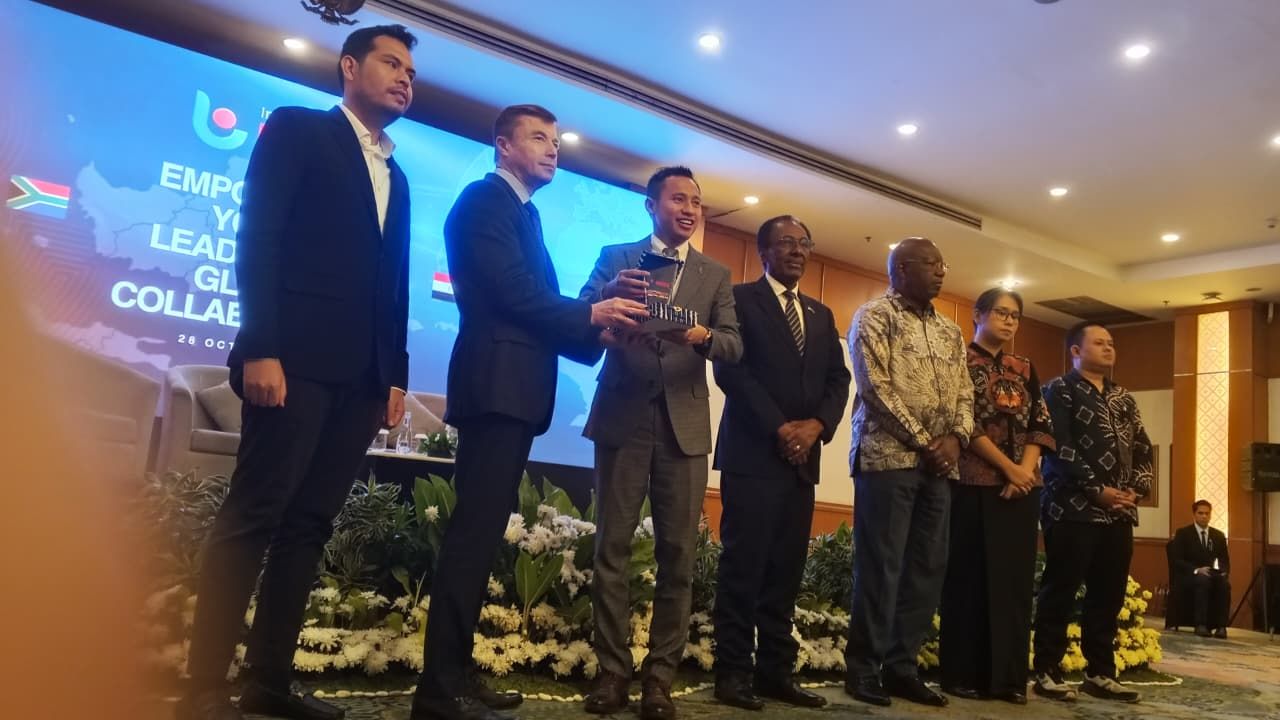 INDONESIAN BRICS YOUTH FORUM 2025 OPTIMALKAN PENINGKATAN KAPASITAS PEMUDA, INOVASI DAN WIRAUSAHA LINTAS NEGARA <b>(dok)</b>