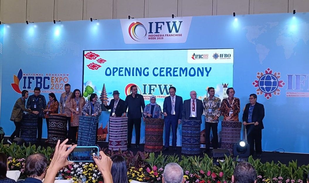 Indonesia Franchise Week (IFW) 2025 resmi dibuka pada Jumat, 31 Oktober 2025, di ICE BSD City, Kabupaten Tangerang, Banten. (Foto: Adiantoro/NTV)