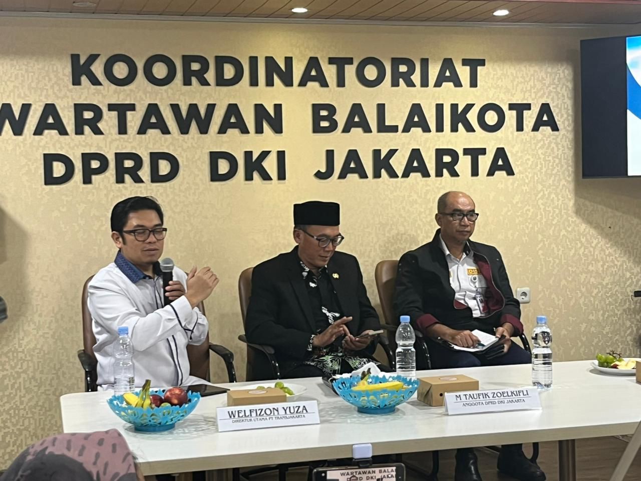 Transjakarta Terus Bertransformasi Menuju Smart Mobility <b>(NTVNews.id/ Adiansyah)</b>