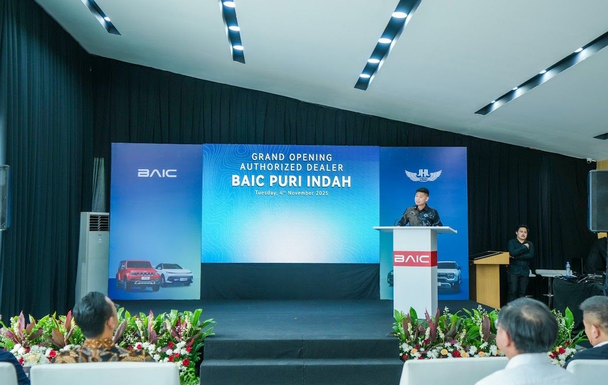 PT JIO Distribusi Indonesia, Agen Pemegang Merek (APM) BAIC di Indonesia, bersama PT JHL Auto resmi membuka Authorized Dealer BAIC Puri Indah by JHL Auto. (Foto: Istimewa)