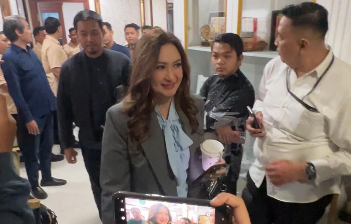 Politisi Partai Nasdem Nafa Urbach hadir dalam sidang Mahkamah Kehormatan Dewan atau MKD DPR RI <b>(M Rizki/Ntvnews.id)</b>