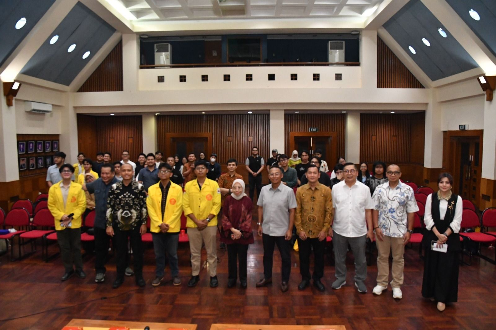 DPR Soroti Ketiadaan Regulasi untuk Media Baru