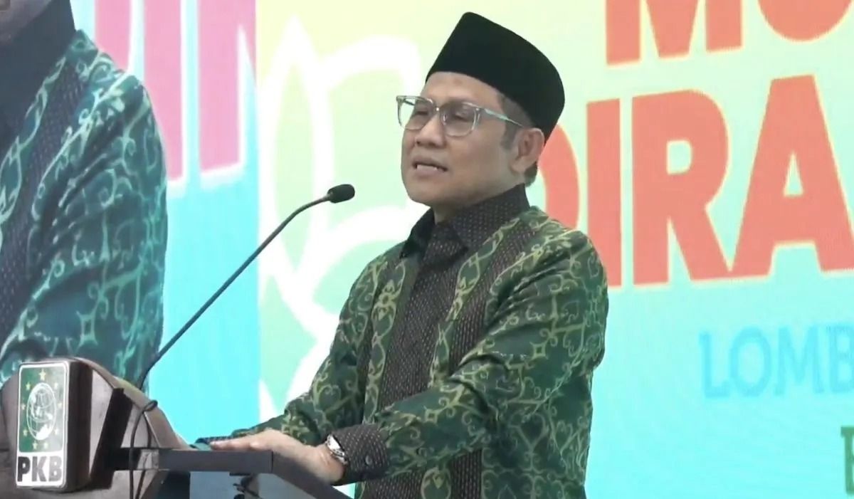 Tangkapan layar - Menteri Koordinator Bidang Pemberdayaan Masyarakat Muhaimin Iskandar berpidato saat penutupan Musabaqoh Qiraatil Kutub Nasional (MQKN) 2025 di Kantor DPP PKB, Jakarta, Minggu, 9 November 2025. (ANTARA/Fath Putra Mulya) <b>(Antara)</b>