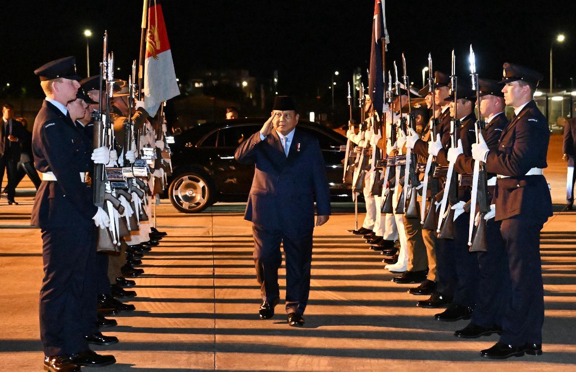 Prabowo Bertolak Kembali ke Tanah Air Usai Kunjungan Kenegaraan di Australia <b>(Sekretariat Presiden)</b>
