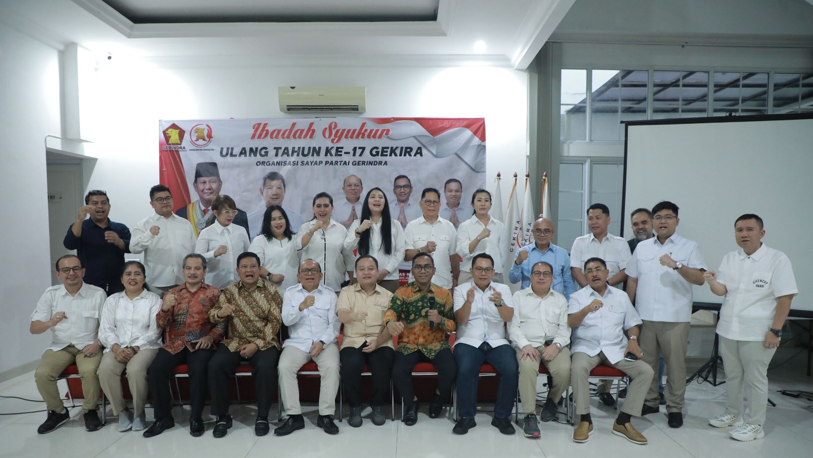 Ibadah Syukur Ulang Tahun Ke-17 Gekira <b>(Ntvnews)</b>