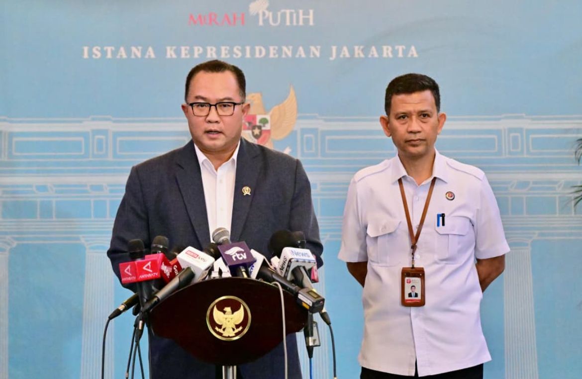 Kepala BRIN, Arif Satria <b>(Sekretariat Presiden)</b>