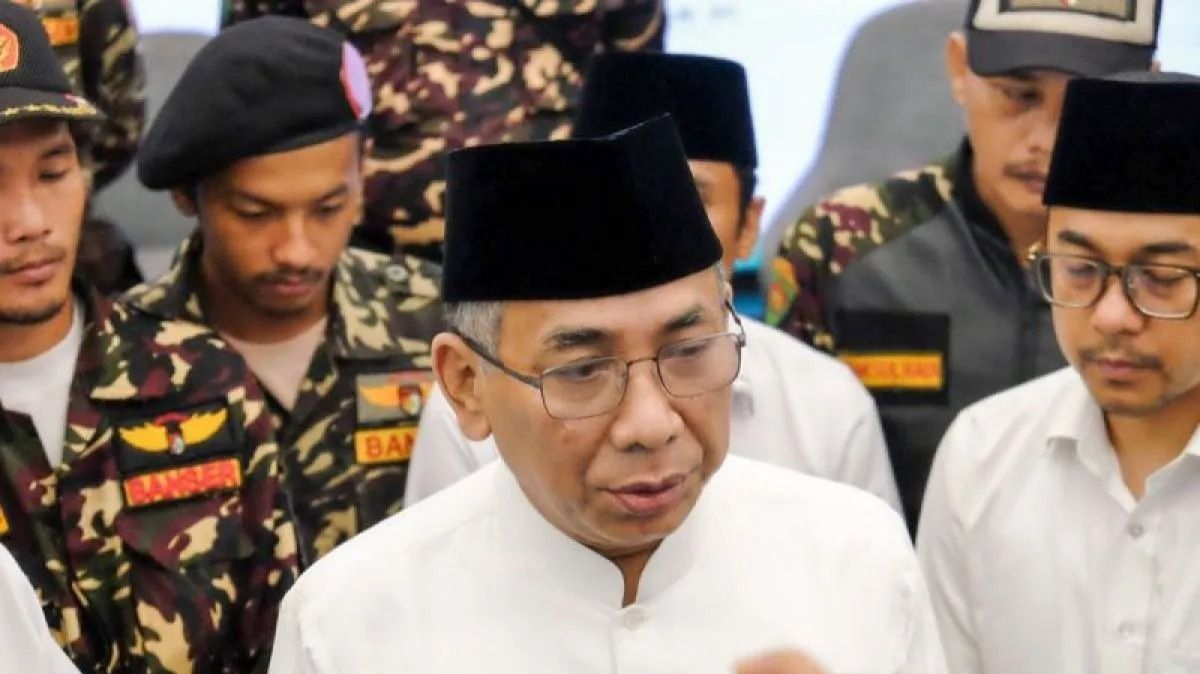 Ketua Umum Pengurus Besar Nahdlatul Ulama (PBNU) Yahya Cholil Staquf atau Gus Yahya menegaskan dirinya tidak memiliki niat untuk mundur dari jabatannya, usai menghadiri rapat koordinasi dengan Ketua PWNU di Surabaya, Minggu, 23 November 2025. ANTARA/ <b>(Antara)</b>