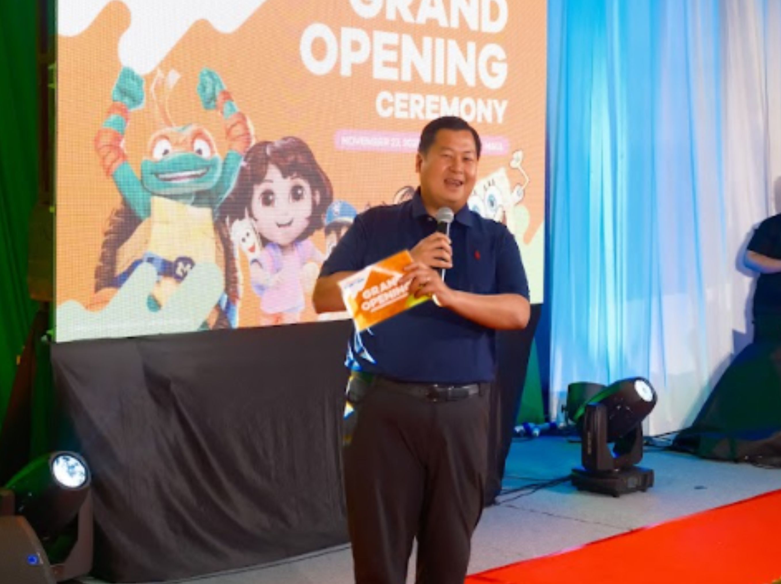 SpongeBob hingga PAW Patrol, Dua Taman Bermain Nickelodeon Resmi Dibuka di Indonesia  Jakarta kini resmi menjadi rumah bagi dua destinasi hiburan keluarga terbaru, Nickelodeon Play Center, yang menghadirkan pengalaman bermain imersif bertema karakter-karakter populer Nickelodeon. Lokasi pertama telah dibuka di Senayan Park pada 27 November 2025, sementara lokasi kedua di Carstensz Mall, Gading Serpong, menyusul pembukaan jelang libur Natal. <b>(dok)</b>