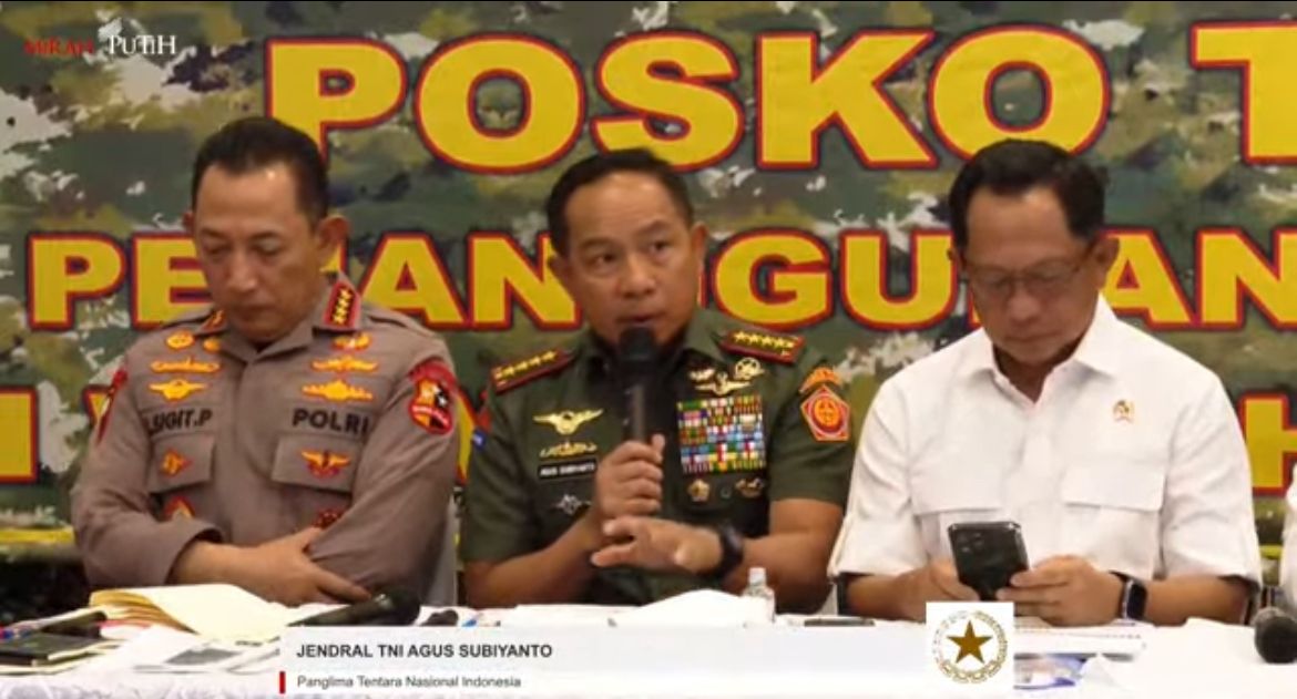Panglima TNI Agus Subiyanto di Keterangan Pers Perkembangan Penangulangan Bencana Sumatera <b>(Istimewa)</b>
