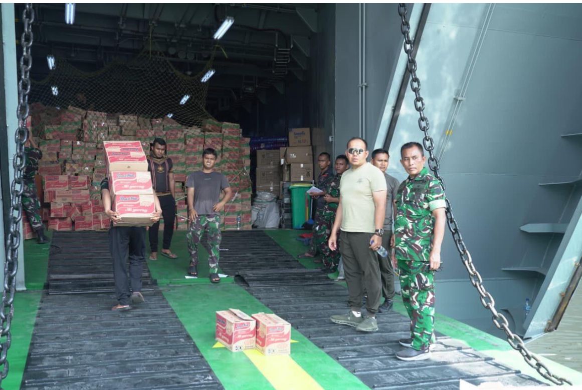TNI Angkatan Darat kembali mengerahkan dukungan logistik berskala besar untuk membantu percepatan penanganan bencana di Sumatera <b>(Istimewa)</b>