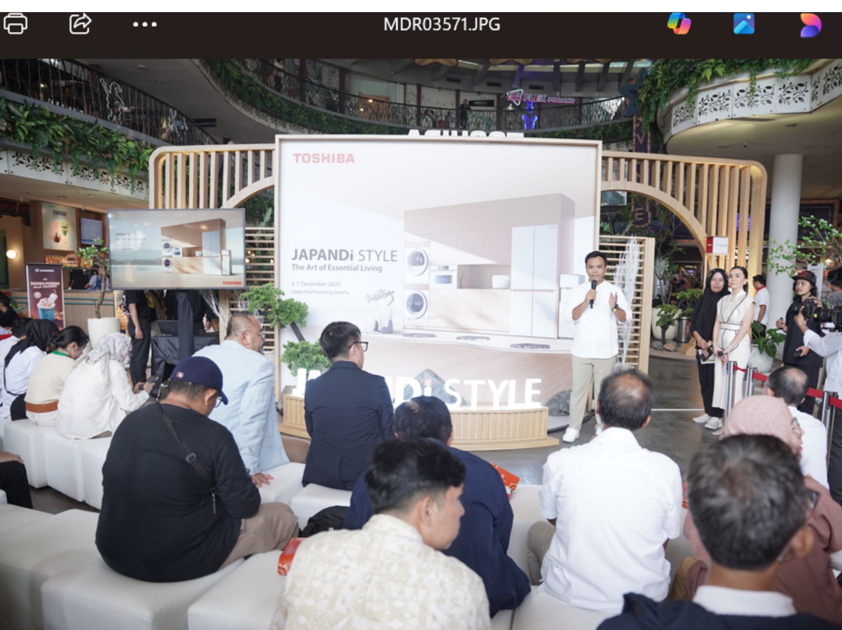 Toshiba Luncurkan Produk Baru dan Bawa Tren Japandi ke Publik Lewat Pameran &ldquo;Japandi Style&rdquo;  Toshiba Lifestyle Indonesia resmi menggelar Toshiba Japandi Style Exhibition bertajuk &ldquo;Japandi Style: The Art of Essential Living&rdquo; yang berlangsung pada 5-7  <b>(dok )</b>