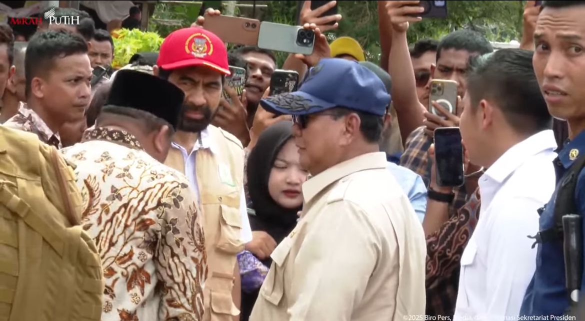 Presiden Prabowo Subianto menegaskan komitmen pemerintah untuk memastikan seluruh fasilitas publik, lahan pertanian, hingga pasokan listrik segera pulih <b>(Istimewa)</b>