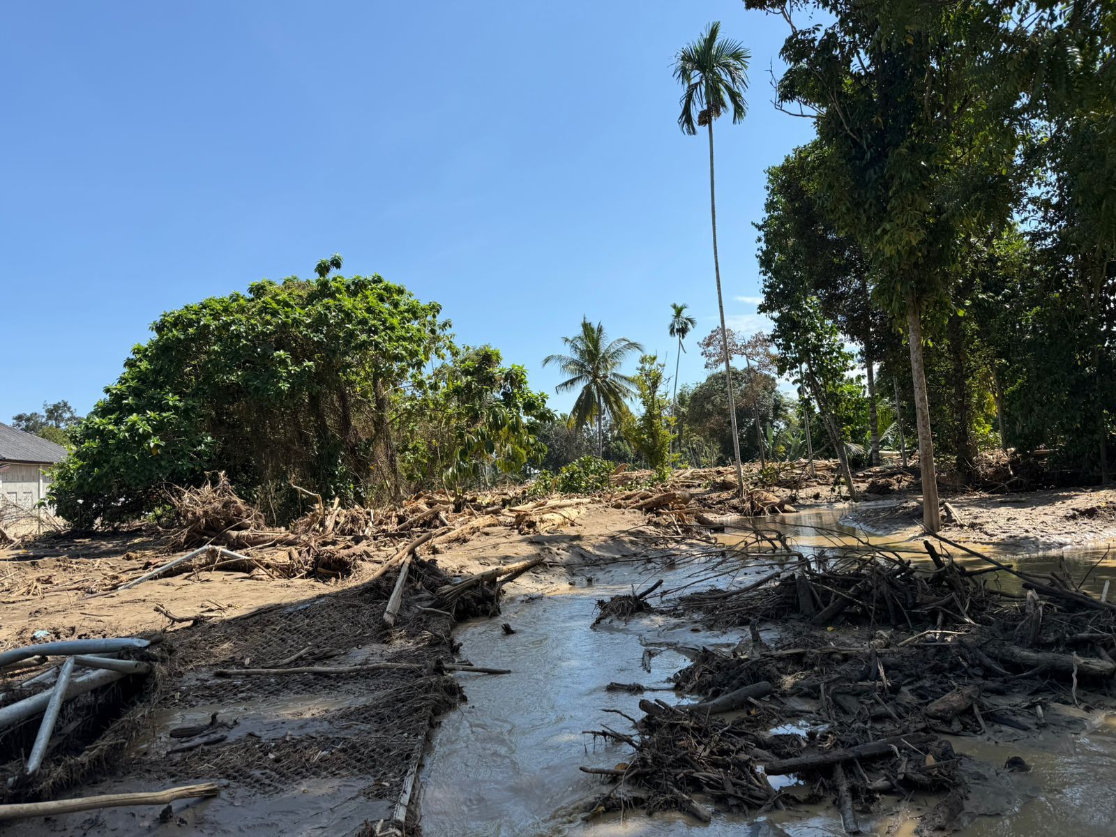 Meunasah Lhok di Kabupaten Pidie Jaya