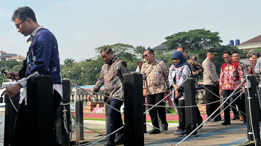 Pramono lepas Stok Bahan Pangan ke Kepulauan Seribu <b>(NTVNews.id/Adiansyah)</b>