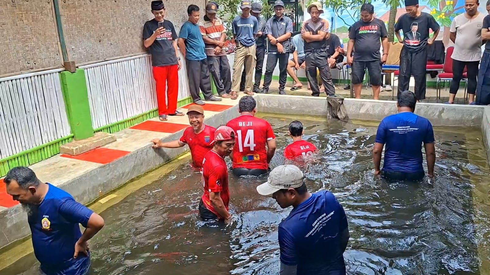 tradisi ngubek empang <b>(dok)</b>