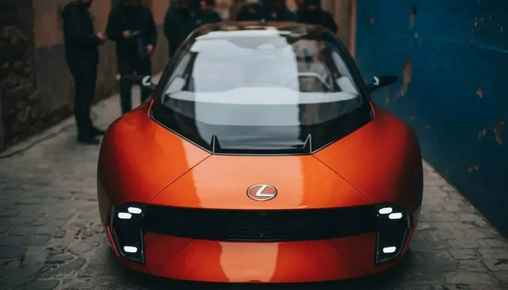 Seorang desainer Ford menciptakan konsep Lexus EV menggunakan perangkat AI. (Foto: Istimewa via Carscoops)