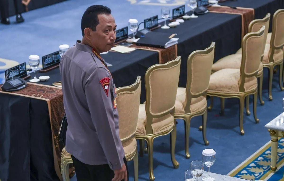 Kapolri Jenderal Pol. Listyo Sigit Prabowo menghadiri Sidang Kabinet Paripurna di Istana Negara, Jakarta, Senin 15 Desember 2025. ANTARA FOTO/Galih Pradipta. <b>(Antara)</b>