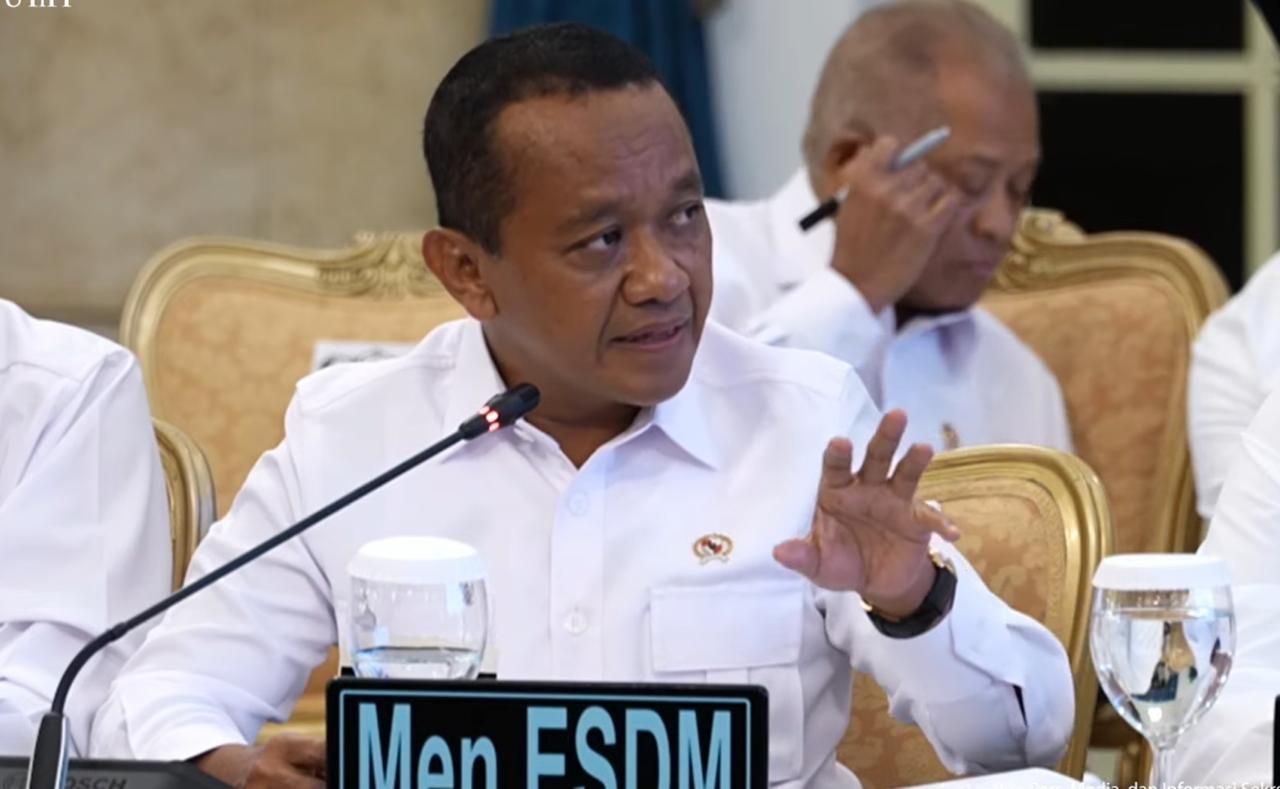 Menteri Energi dan Sumber Daya Mineral (ESDM) Bahlil Lahadalia menyampaikan bahwa Indonesia tidak akan impor Bahan Bakar Minyak (BBM) solar pada 2026. 