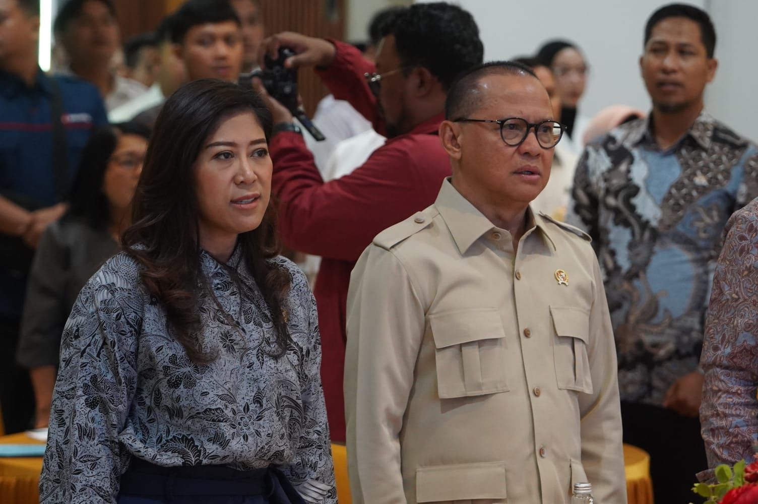 KemenP2MI Teken MoU &amp; PKS dengan 14 Mitra Strategis untuk Perkuat Pelindungan Pekerja Migran Indonesia <b>(KemenP2MI)</b>
